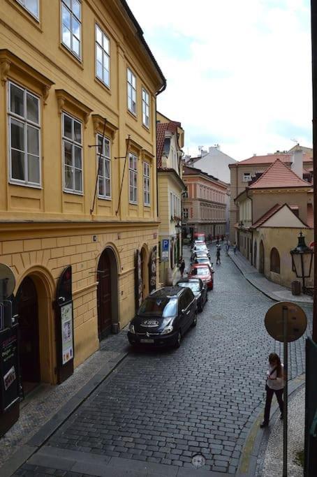 Old Town Herberghaus, 250M To Charles Bridge Lägenhet Prag Exteriör bild
